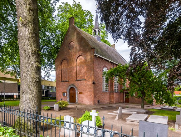 De protestantse kerk is 1 van de monumenten