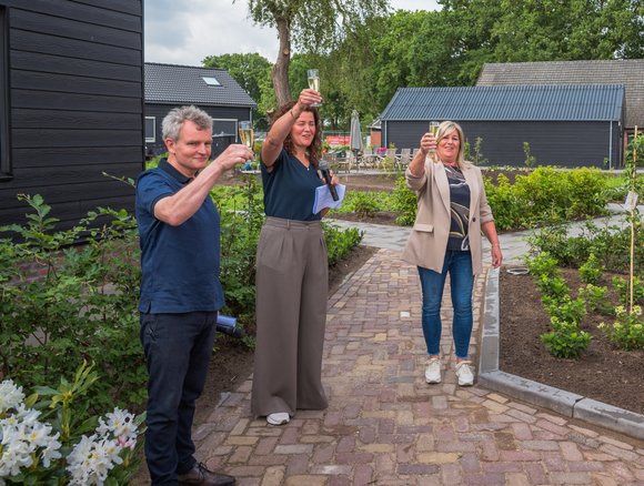 Proostmoment tijdens de opening