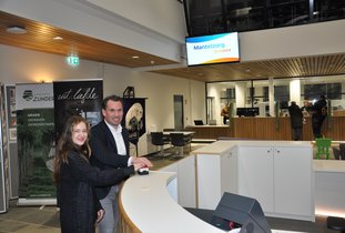 Wethouder en Abby lanceren de website 